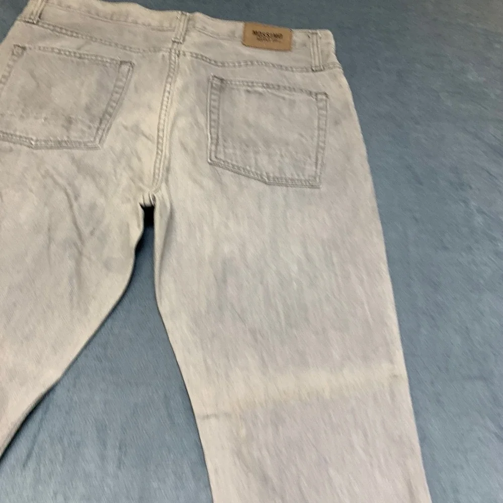 Mossimo Supply Co Slim Fit Jeans Mens 34x30 Gray Denim Straight Leg Light Wash